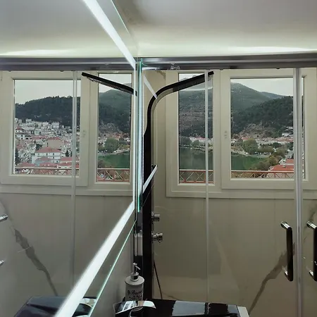Panoramic Apartment *