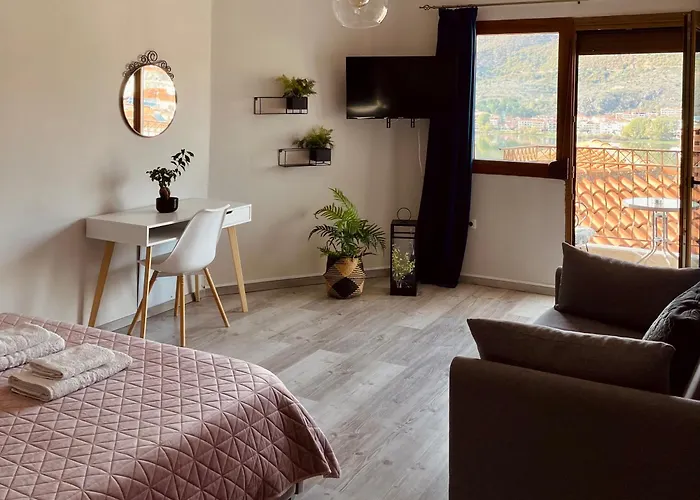 Panoramic 公寓 卡斯托里亚